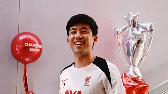 ข่าวลิเวอร์พูล - ภาพแข้งหงส์กลับมาซ้อมหลังคว้าแชมป์ลีก