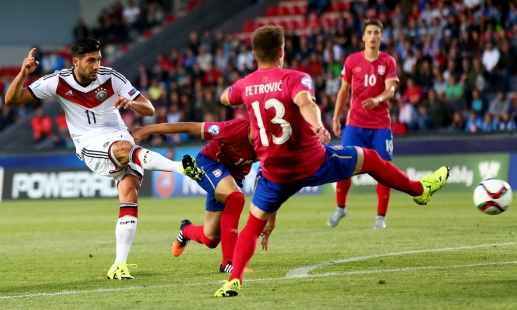 คลิปลิเวอร์พูล Emre Can impressed for Germany v Serbia Euro U21s