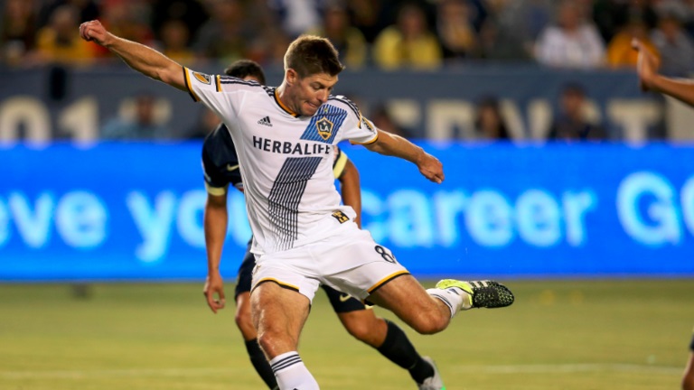 คลิปลิเวอร์พูล Steven Gerrard's first performance for the LA Galaxy