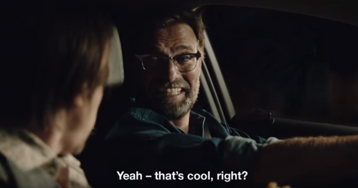 คลิปลิเวอร์พูล Why does Jergen Klopp always drive on high beam #NewAstra