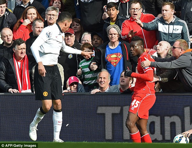 คลิปลิเวอร์พูล Liverpool vs Manchester United - Fights, Fouls, Red Cards