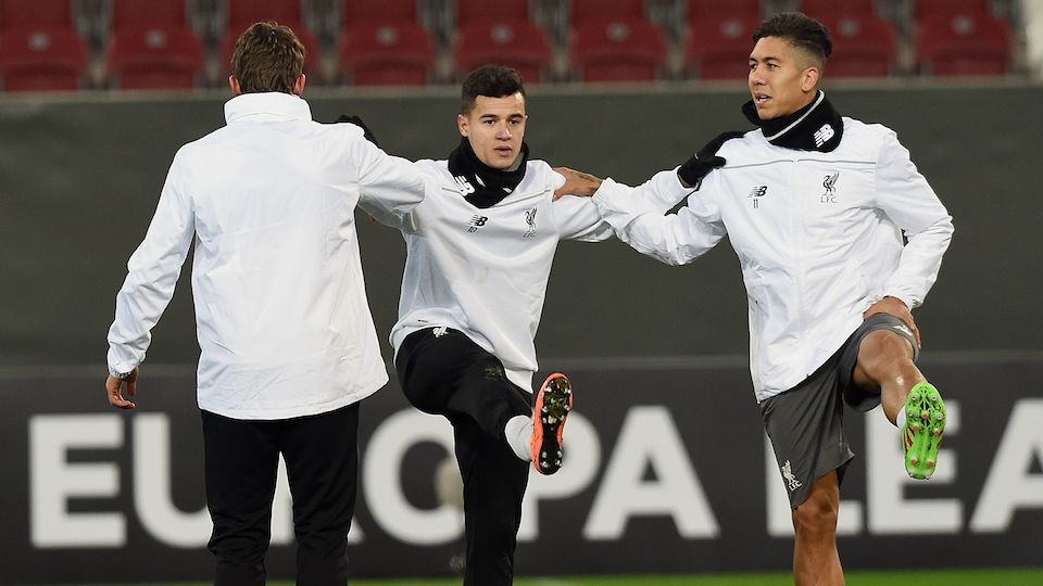 คลิปลิเวอร์พูล Liverpool FC Training at Melwood ahead of Augsburg