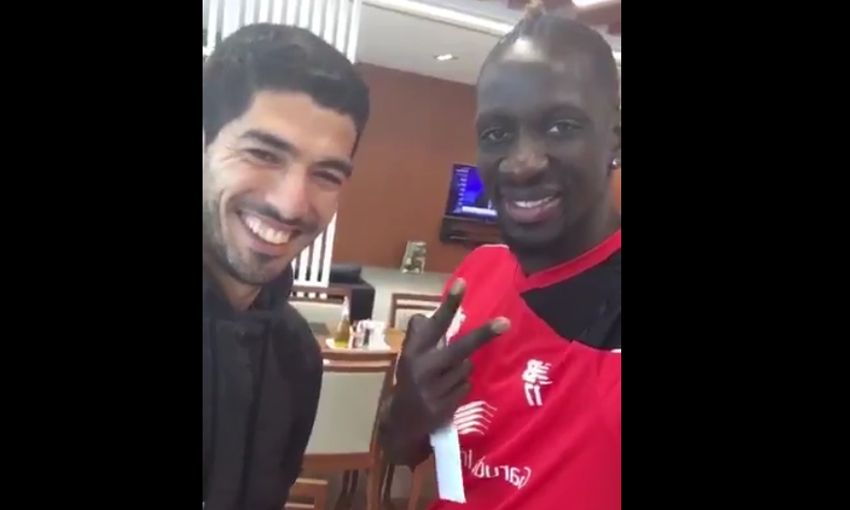 คลิปลิเวอร์พูล Luis Suarez back at Liverpool FC today