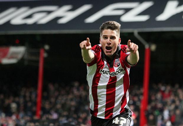 คลิปลิเวอร์พูล Sergi Canos - All Goals and Assists for Brentford 15-16