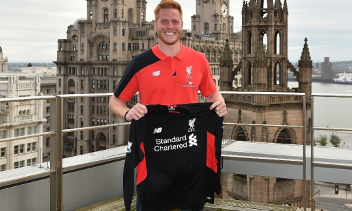 ภาพอดัม บ็อกดาน ในสีเสื้อลิเวอร์พูล ภาพอดัม บ็อกดาน ในสีเสื้อลิเวอร์พูล