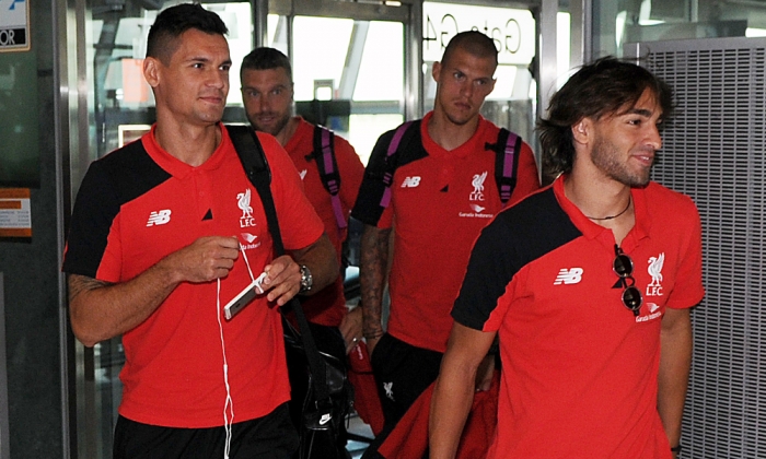 Reds arrive in Bangkok to begin tour