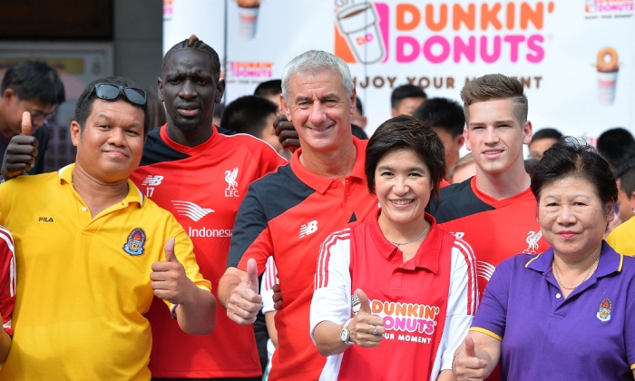 Rush and Sakho visit Bangkok Christian College