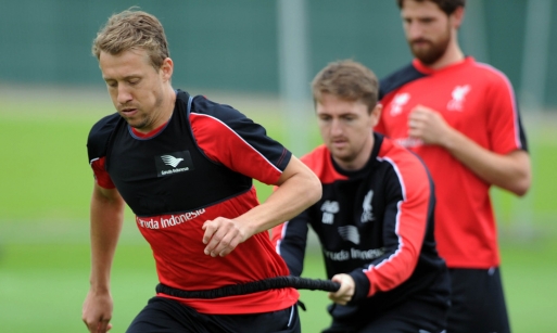 Reds prepare for friendly double