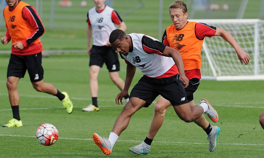 ภาพการฝึกซ้อมของนักเตะลิเวอร์พูล ก่อนเกมกับเวสต์แฮม ยูไนเต็ด ภาพการฝึกซ้อมของนักเตะลิเวอร์พูล ก่อนเกมกับเวสต์แฮม ยูไนเต็ด