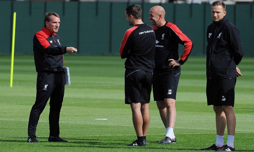 ภาพการฝึกซ้อมของนักเตะลิเวอร์พูล ก่อนเกมกับเวสต์แฮม ยูไนเต็ด ภาพการฝึกซ้อมของนักเตะลิเวอร์พูล ก่อนเกมกับเวสต์แฮม ยูไนเต็ด