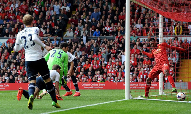 ภาพการแข่งขันนัดถล่ม สเปอร์ส 4-0 ภาพการแข่งขันนัดถล่ม สเปอร์ส 4-0