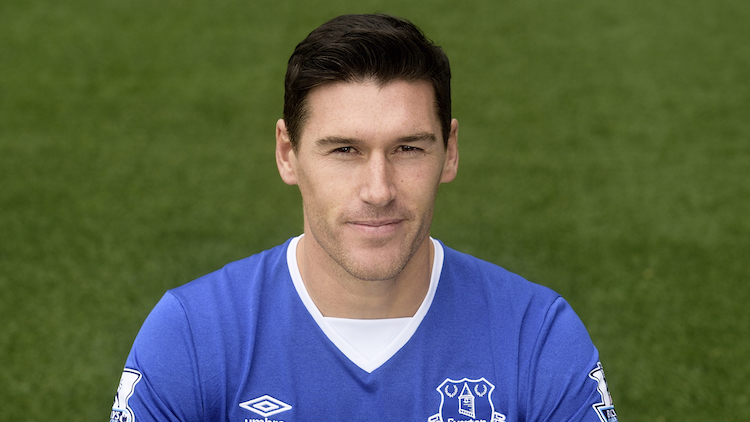 ข่าวลิเวอร์พูล - แบร์รี่ แฉ!! เมินซบ "หงส์" ปี 2009 เหตุ ราฟา หวังให้เล่นจับฉ่ายสารพัดตำแหน่ง