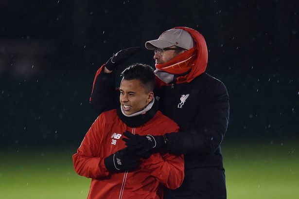 ข่าวลิเวอร์พูล - "หงส์" ดิ้นเฮือก!! ช่วย อัลลัน ผ่านเวิร์คเพอร์มิท,เด่นทีมชาติแต่ยังไม่ผ่าน