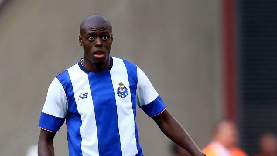 ข่าวลิเวอร์พูล - "หงส์" หรือ ทอฟฟี่"? "อินดี้" เดินทางถึงลอนดอน สื่อโยงซบทีมเมอร์ซีย์ไซด์