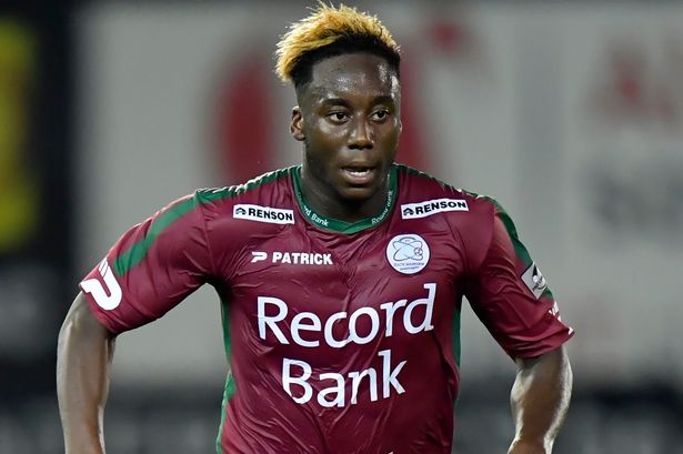 ข่าวลิเวอร์พูล - "หงส์" ท้าชน "ทอฟฟี่" แย่งตัวดาวโรจน์ "ตราหมา"