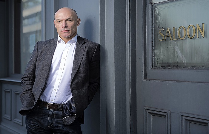 ข่าวลิเวอร์พูล - กัปตันทีมเยือนฟัง! เว็บบ์ ชี้ เป็นผมจะคิดให้ดีตอนเลือกฝั่งเล่นที่ แอนฟิลด์