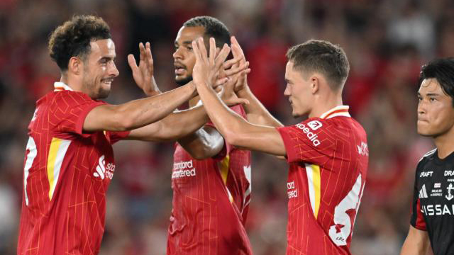 ข่าวแมนยู - ไฮไลท์กระชับมิตรปรีซีซั่น หงส์อัดมารินอส 3-1