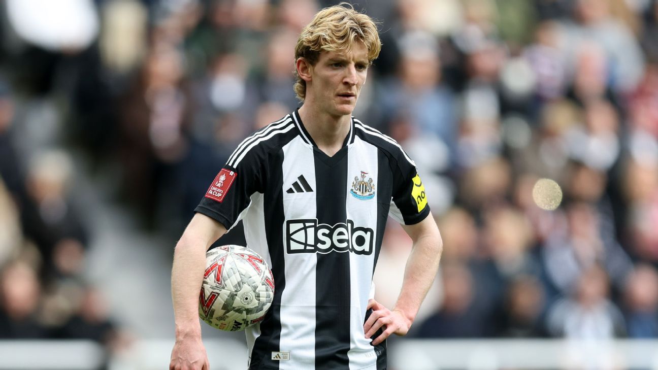 รอลุ้น! สื่อเผย แอนโธนี กอร์ดอน ยังมีใจย้ายซบหงส์แดง